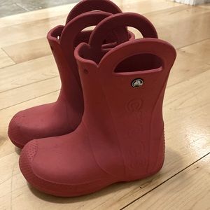 Crocs handle it rain boot. Size c12